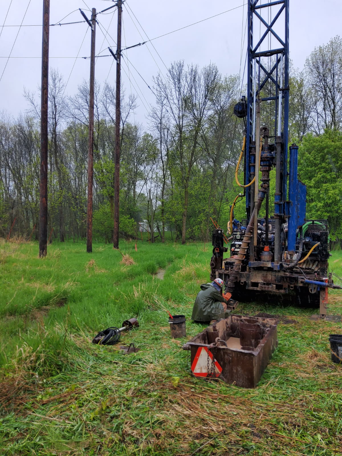 Drill maintenance in field Drill maintenance in field